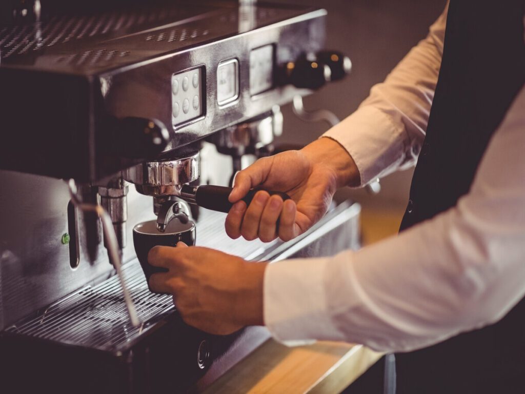 Operaciones básicas de restaurante y bar