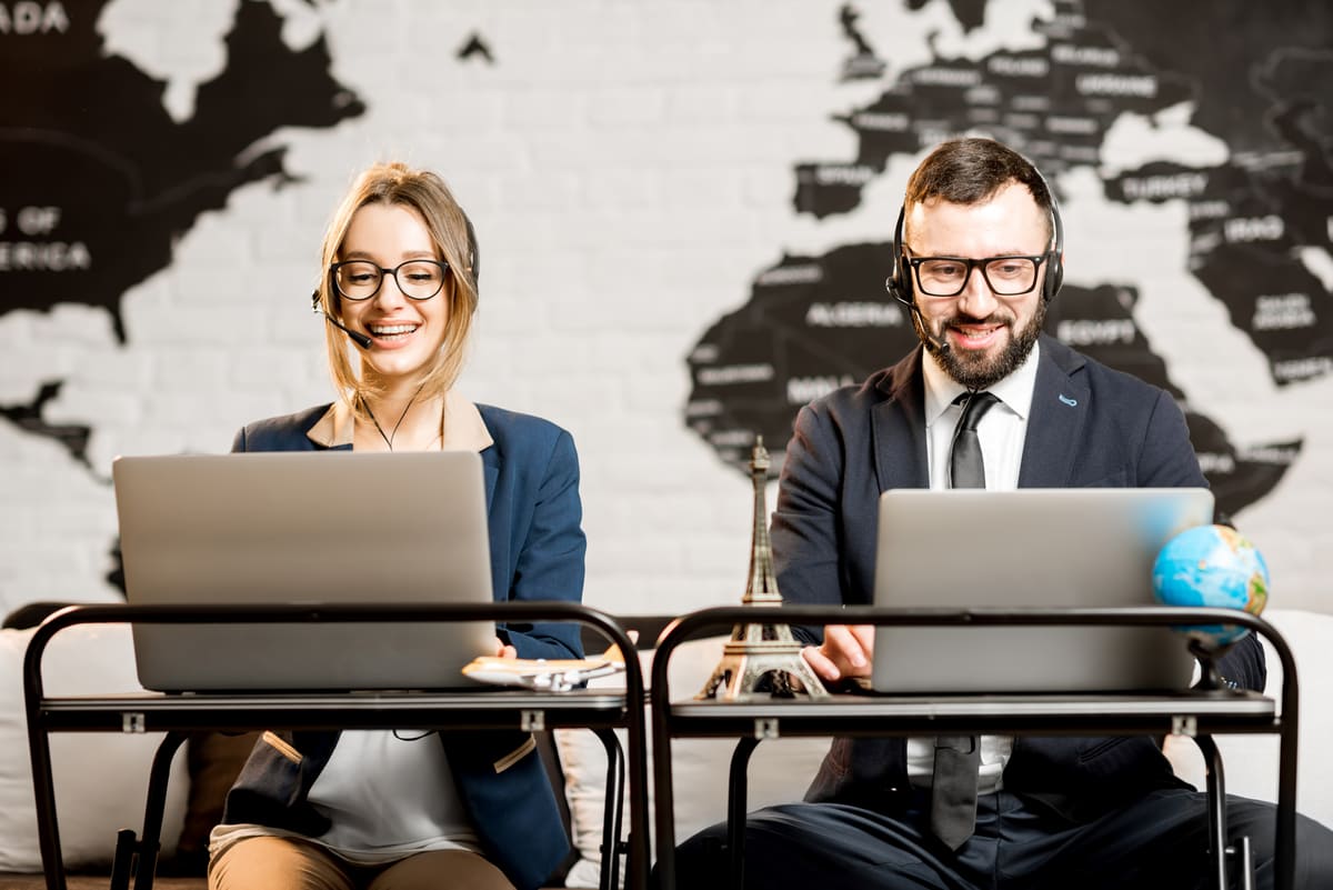 Pack de Formación: Agente de Viajes + Curso Profesional de Amadeus: Reservas, Transporte y Servicios Turísticos