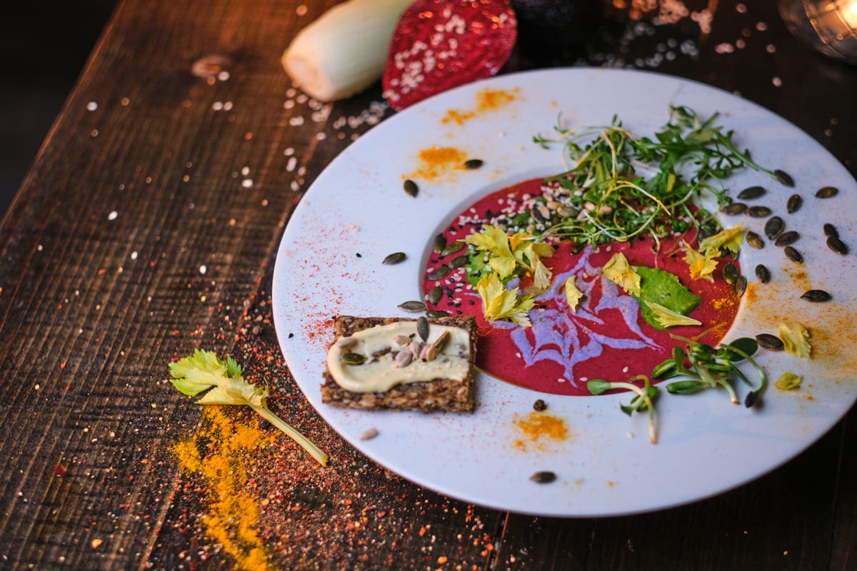 Imagen destacada de “Técnicas de potenciación del sabor en platos veganos”